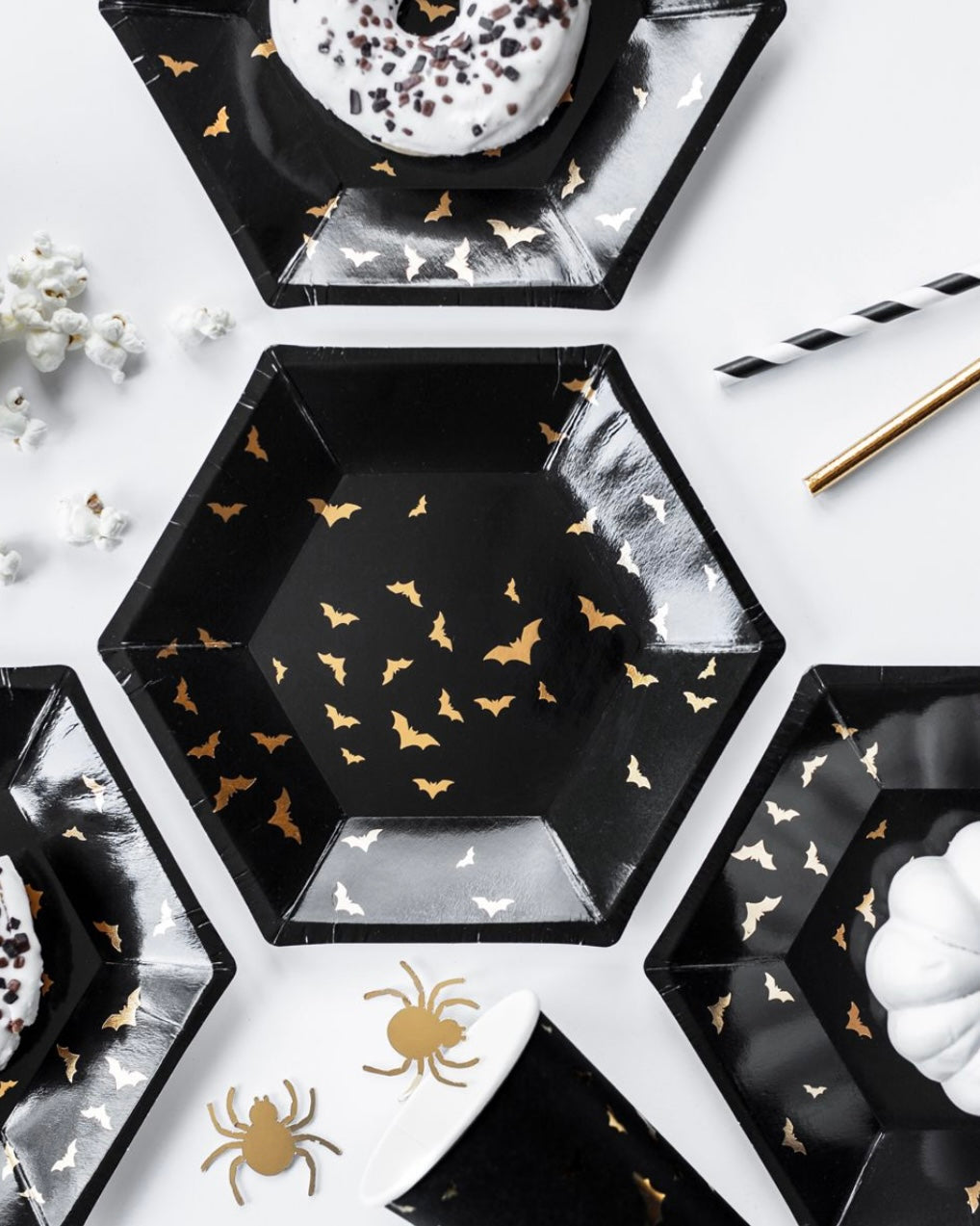 Party Deco Teller Fledermaus schwarz-gold 6 Stk