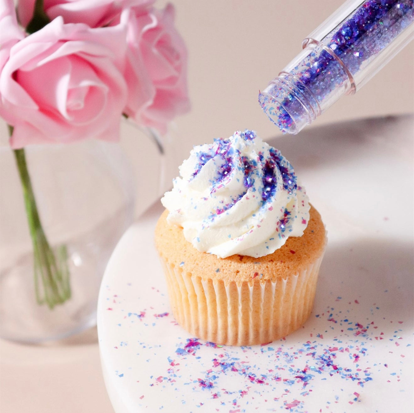 Magic Sparkles essbare irisierende Glitter Flakes / Out of this World 3 g