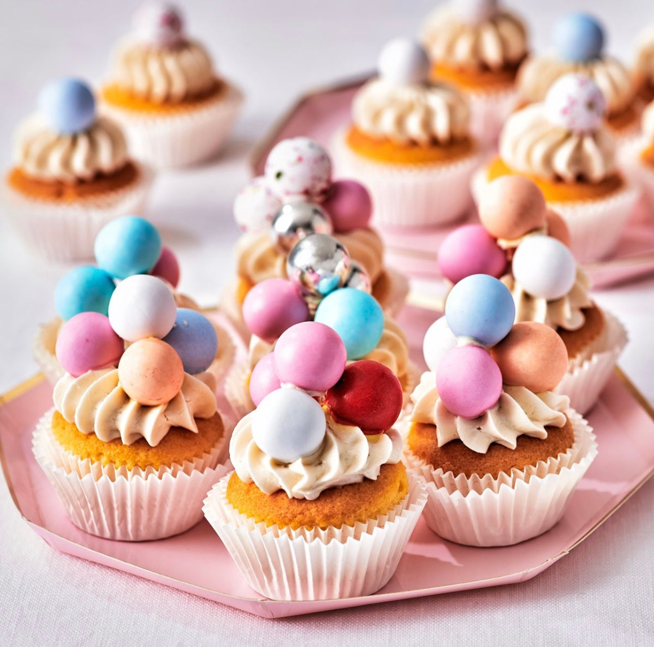 Funcakes Choco Crispy Balls Pearl Red 130 g